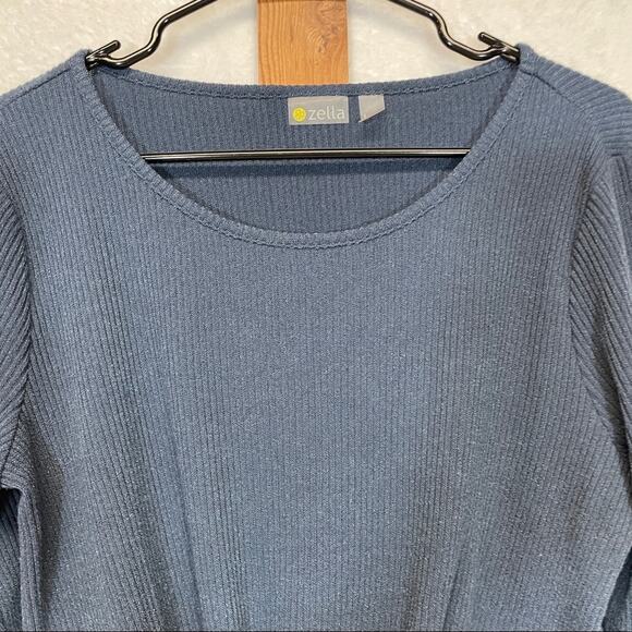 Zella Dark Blue Ribbed Long Sleeve Twist Front Sweater Size L - Picture 2 of 11